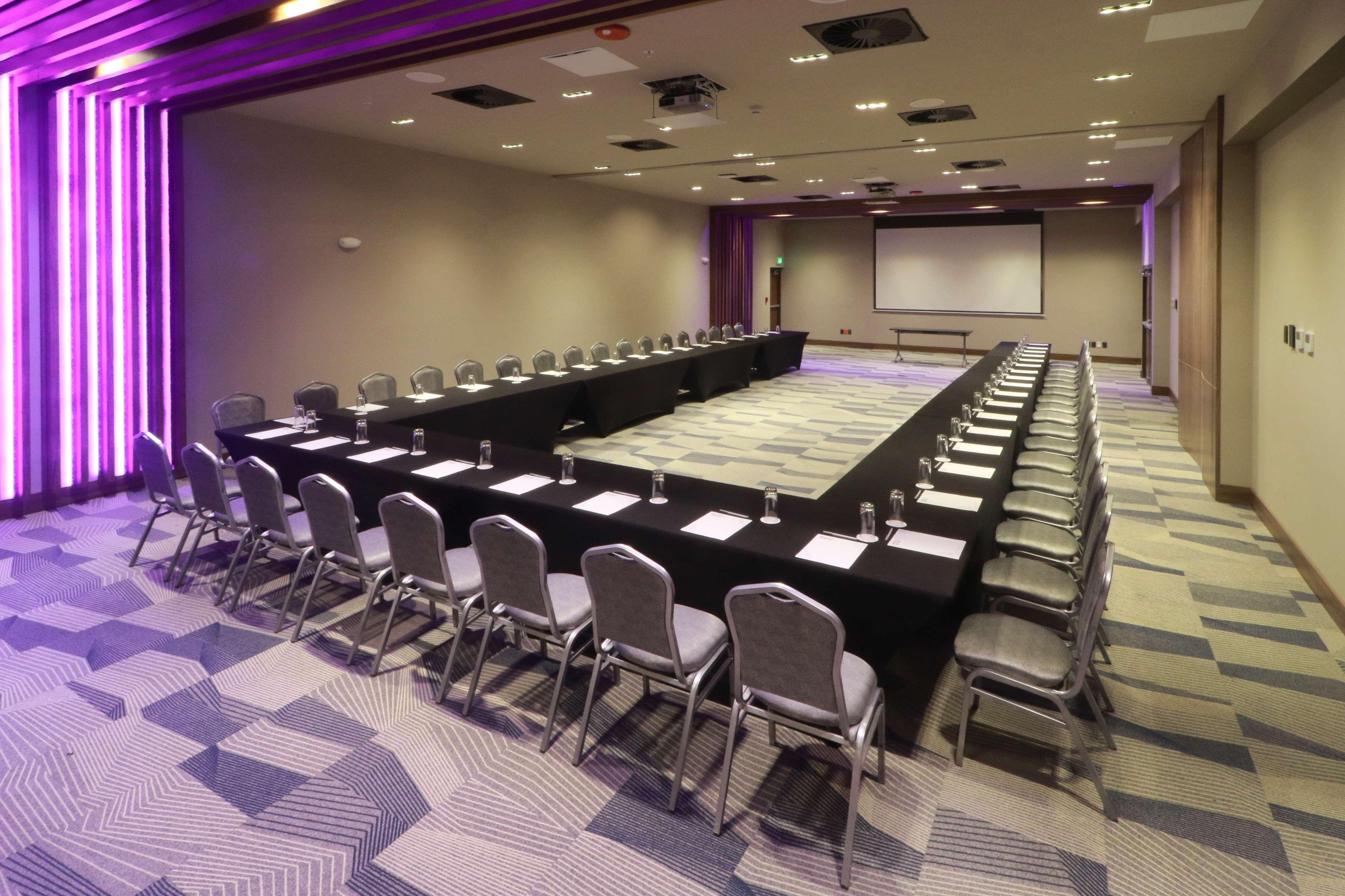 Hilton Garden Inn Monterrey Obispado Zewnętrze zdjęcie
