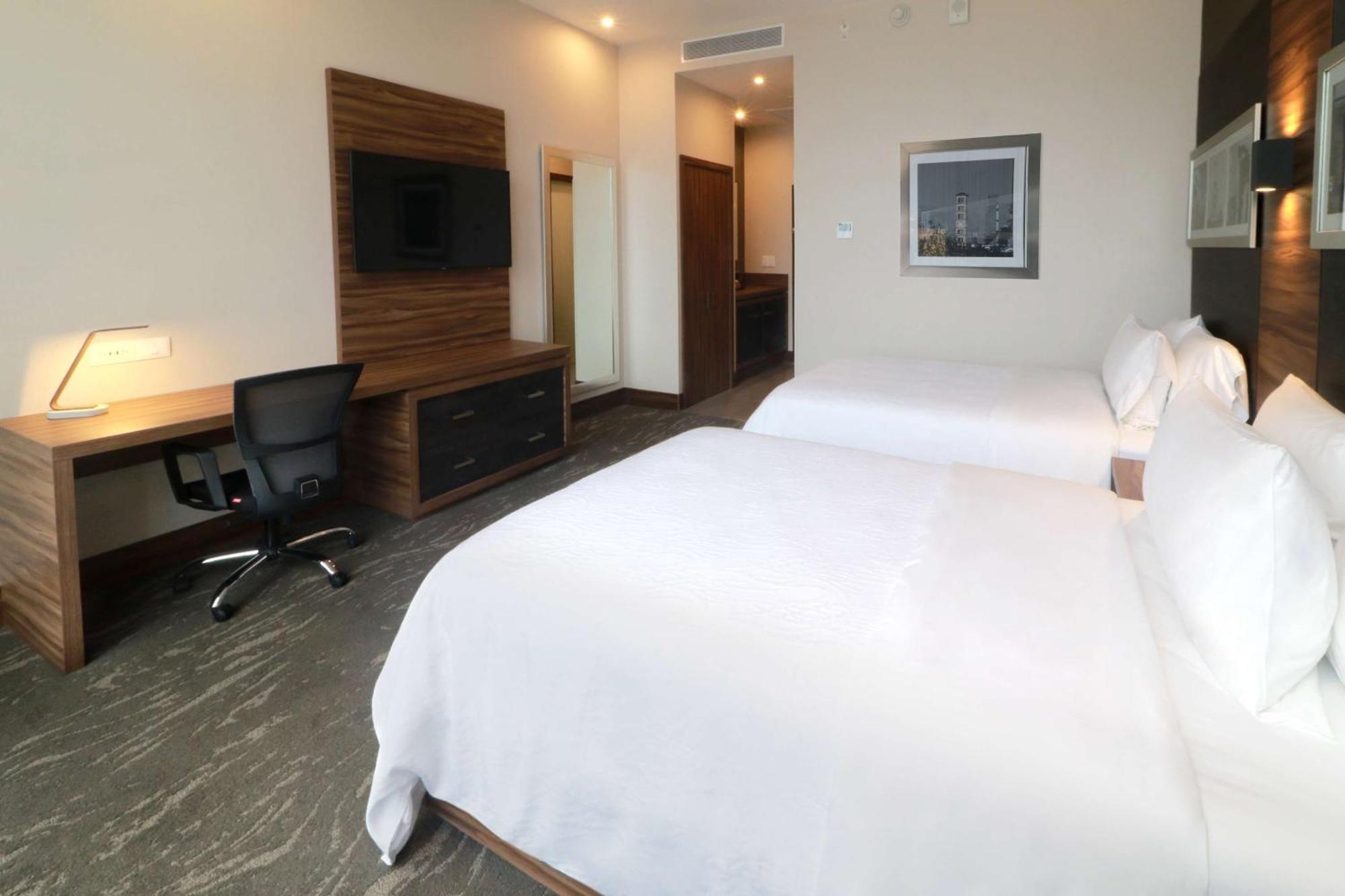 Hilton Garden Inn Monterrey Obispado Zewnętrze zdjęcie
